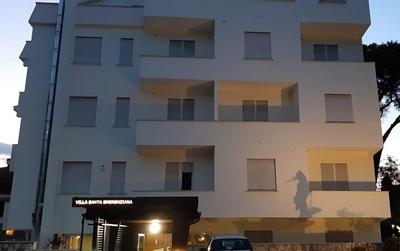 Esterno foto 2